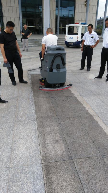 购买洗地机应该注意哪些问题？